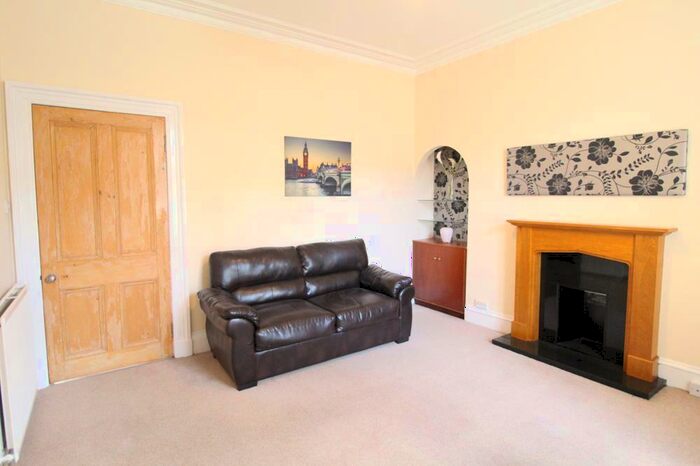 2 Bedroom Flat To Rent In Watson Street Ground Right, Aberdeen, AB25