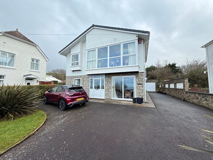 4 Bedroom Detached House For Sale In Cnwc Y Lili, New Quay, SA45