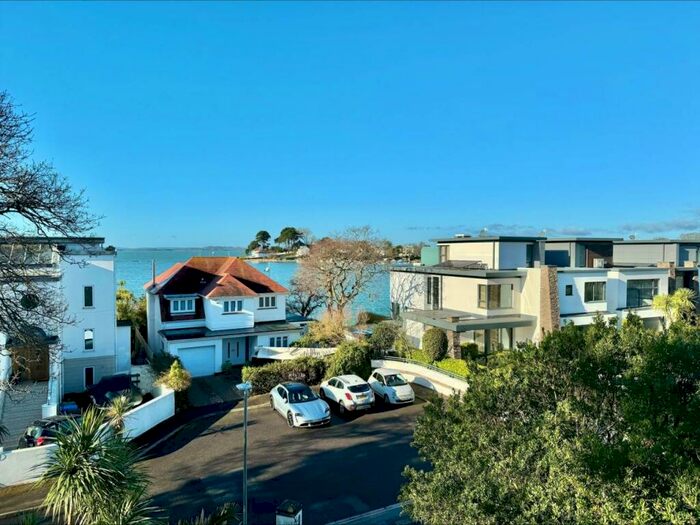 4 Bedroom House To Rent In Lagoon Road, Poole, BH14