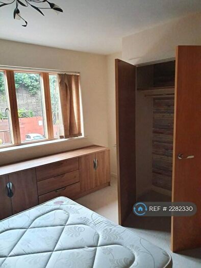 2 Bedroom Flat To Rent In City Walk Apartments, Birmingham, B1