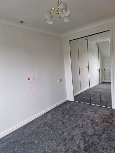 1 Bedroom Flat To Rent In Foxley Lane, Purley, CR8
