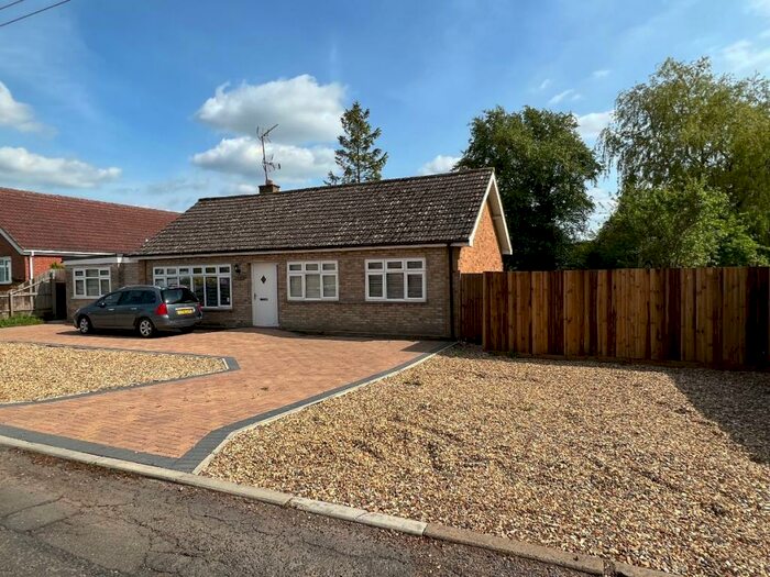 4 Bedroom Bungalow To Rent In Back Road, Murrow, Wisbech, PE13