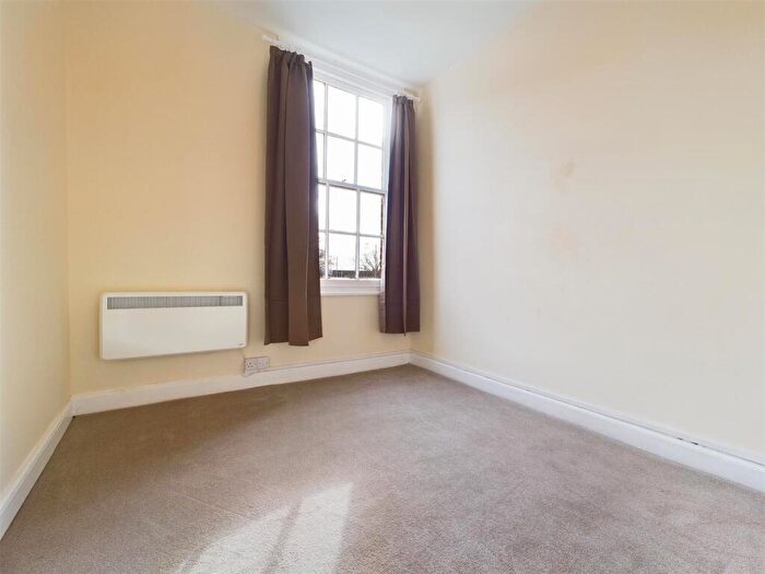 2 Bedroom Apartment To Rent In High Street, Stourport-on-Severn, DY13