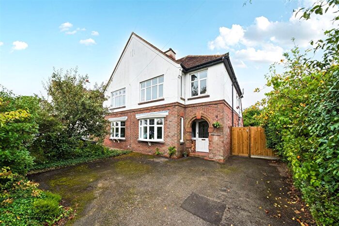 3 Bedroom Semi Detached House For Sale In Nursteed Road, Devizes, SN10
