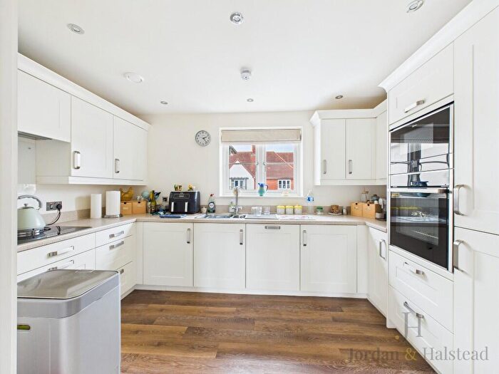 2 Bedroom Retirement Property For Sale In Rowan Mews, Gifford Lea, Tattenhall, Cheshire, CH3