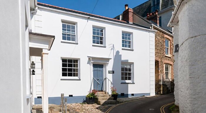 4 Bedroom Terraced House For Sale In Commercial Road, St. Mawes, Truro, TR2