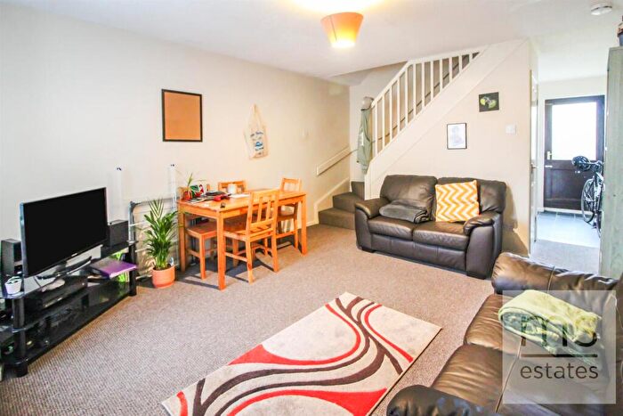 2 Bedroom Terraced House To Rent In £pppw Hazelmere Grove, Lenton, Nottingham, NG7
