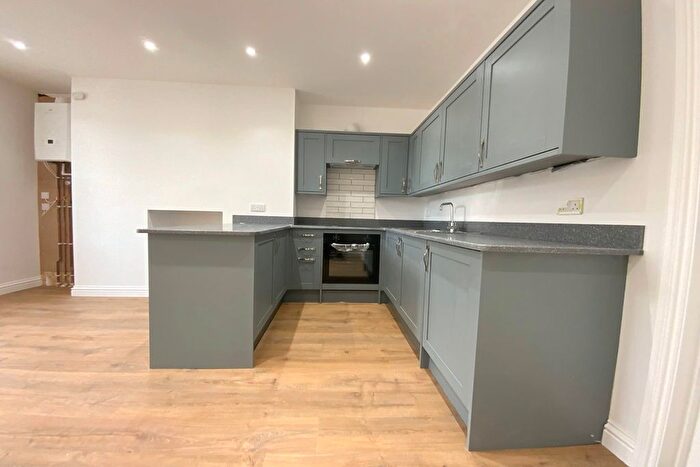 1 Bedroom Flat To Rent In Ford Street, Tavistock, PL19