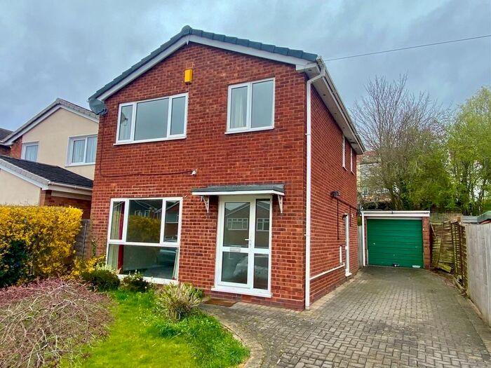 3 Bedroom Detached House To Rent In Lincoln Avenue, Chapel End, CV10