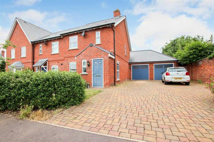 2 Bedroom Semi-Detached House To Rent In Aylesford Way, Stapleford, Cambridge, CB22