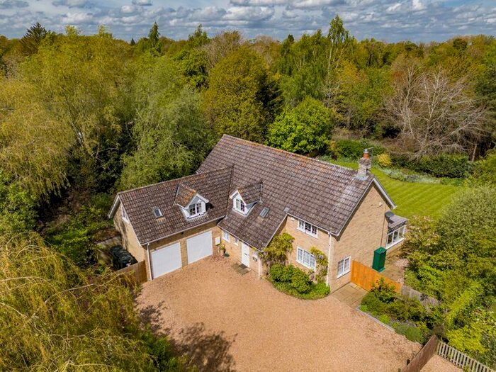 5 Bedroom Detached House For Sale In The Gardens, Norton, IP31