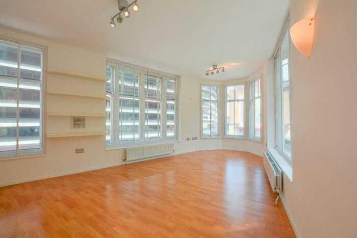 2 Bedroom Flat To Rent In The Exchange Building, City Centre, Leicester, LE1