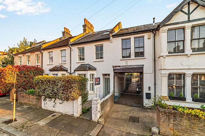 3 Bedroom Terraced House To Rent In Berrymede Road, London, W4