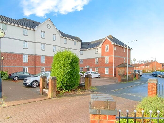 2 Bedroom Flat To Rent In Printers Close, Heaton Mersey, Stockport, M19