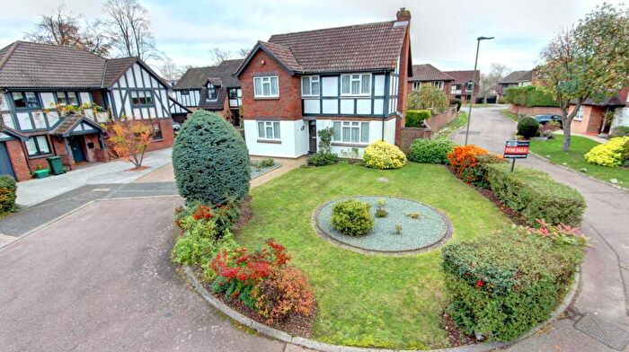 4 Bedroom Detached House For Sale In Westcott Close, Bickley, BR1