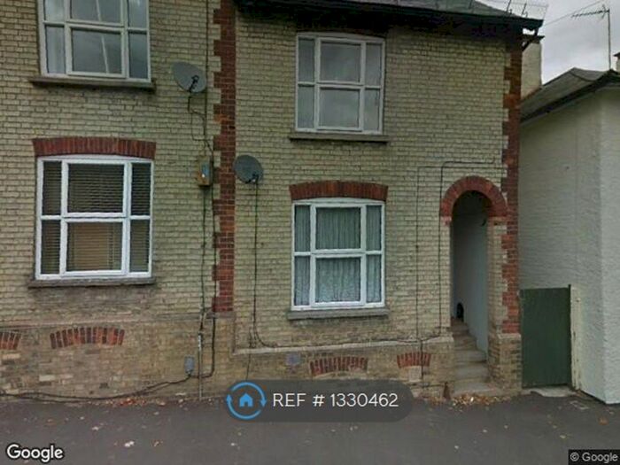 3 Bedroom Semi-Detached House To Rent In Baldock Street, Royston, SG8