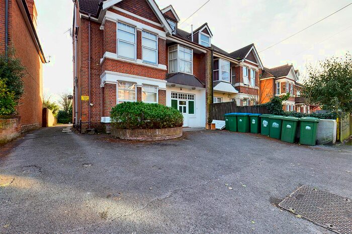 1 Bedroom Studio To Rent In Darwin Road, Southampton, Hampshire, SO15