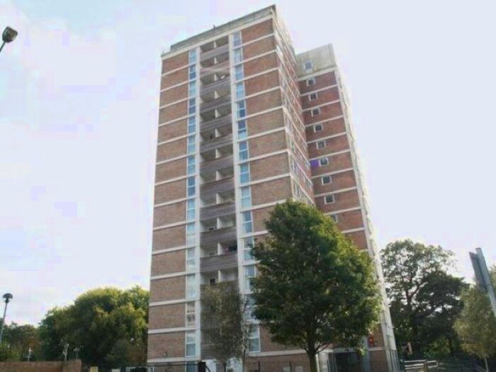 2 Bedroom Flat To Rent In Roughwood Drive, Kirkby, Liverpool L33