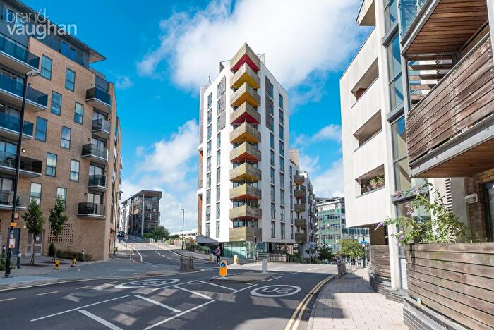 2 Bedroom Flat To Rent In Brighton Belle, Stroudley Road, Brighton, East Sussex, BN1