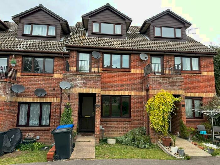 1 Bedroom Apartment To Rent In Maidenhead, Berkshire, SL6