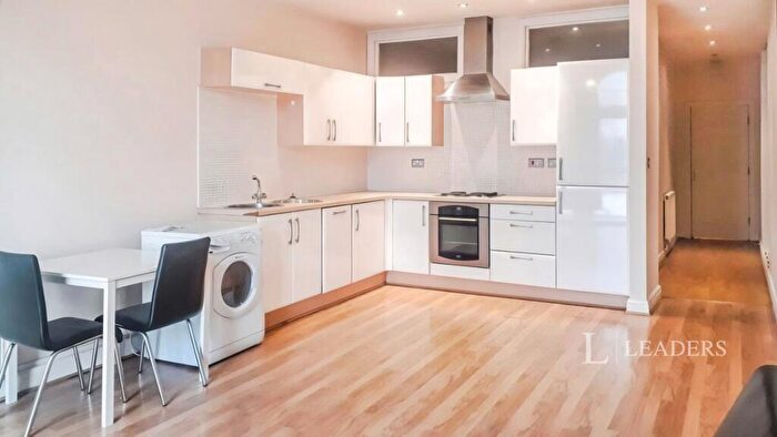 1 Bedroom Flat To Rent In London Court, Liverpool, Merseyside, L3
