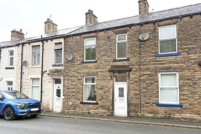 2 Bedroom Terraced House For Sale In Duckett Street, Skipton, BD23