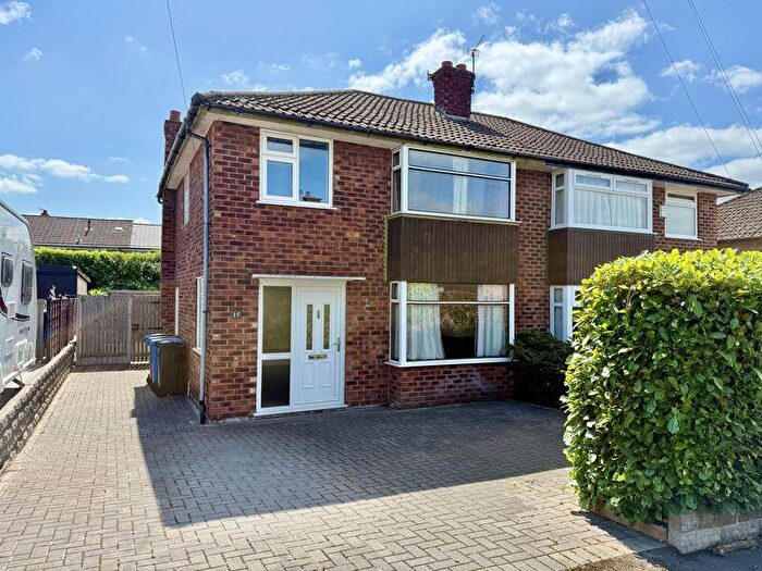 3 Bedroom Semi-Detached House For Sale In Eastover, Romiley, SK6