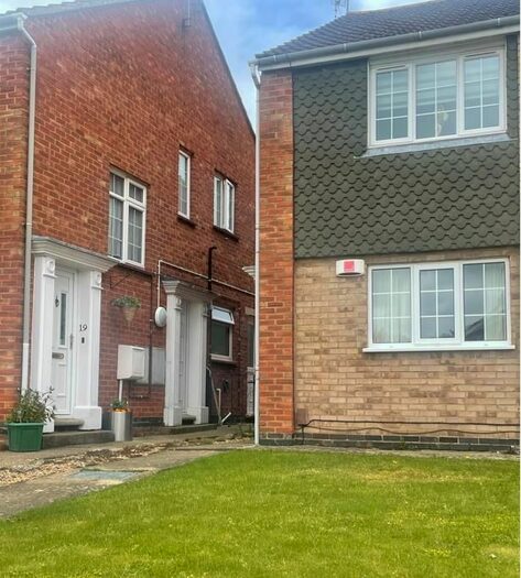 2 Bedroom Property To Rent In Malpas Drive, Duston, Northampton, NN5