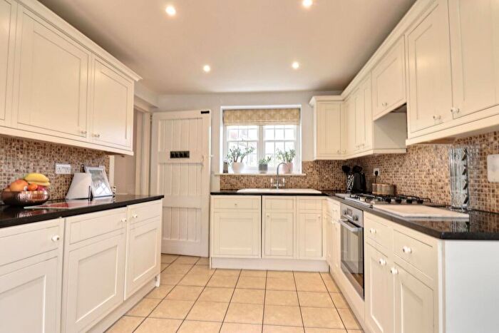 2 Bedroom Barn Conversion For Sale In High Wych, Hertfordshire, Sawbridgeworth, CM21