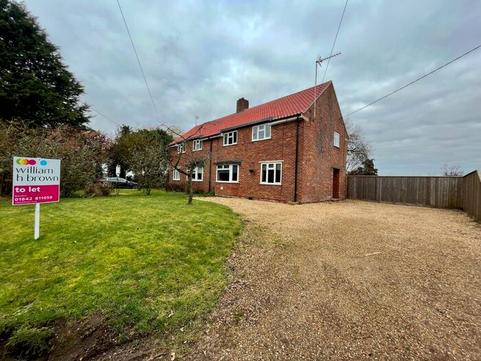 3 Bedroom Semi-Detached House To Rent In Hythe Road, Foulden, Thetford, IP26