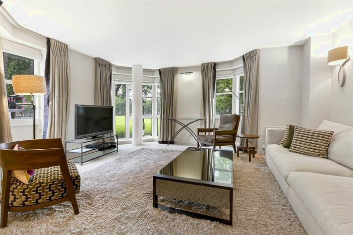 2 Bedroom Flat To Rent In The Atrium, Vincent Square, Westminster, London, SW1P