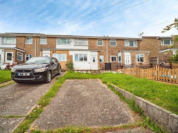3 Bedroom Terraced House For Sale In Stanstead Road, Maiden Newton, Dorchester, DT2