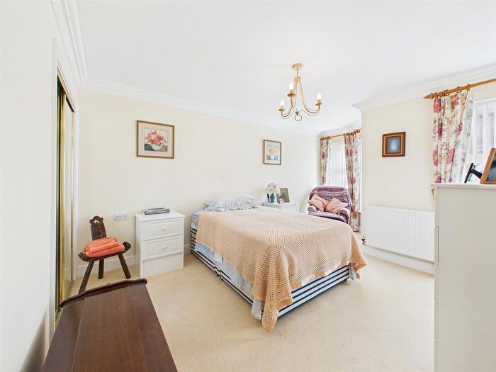3 Bedroom Flat For Sale In Barclay Mews, Overstrand Road, Cromer, NR27