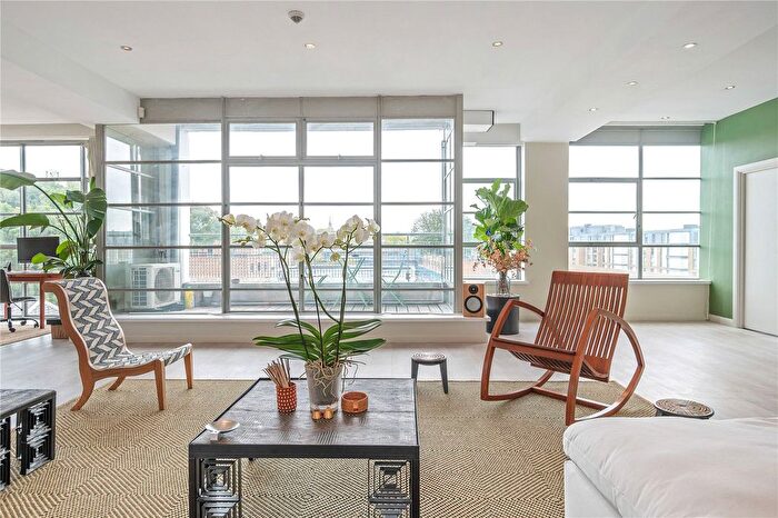 1 Bedroom Flat For Sale In Shepherdess Walk, London, N1