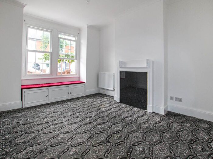 4 Bedroom Property To Rent In Redmead Road, Hayes, Middlesex, UB3