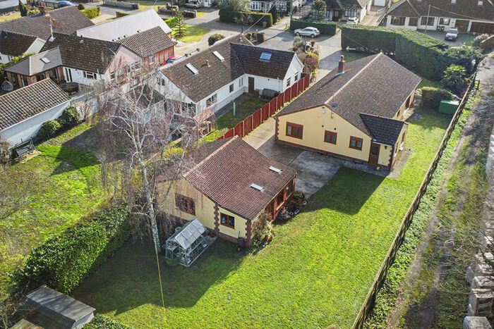 4 Bedroom Detached Bungalow For Sale In Barham, Ipswich, Suffolk, IP6