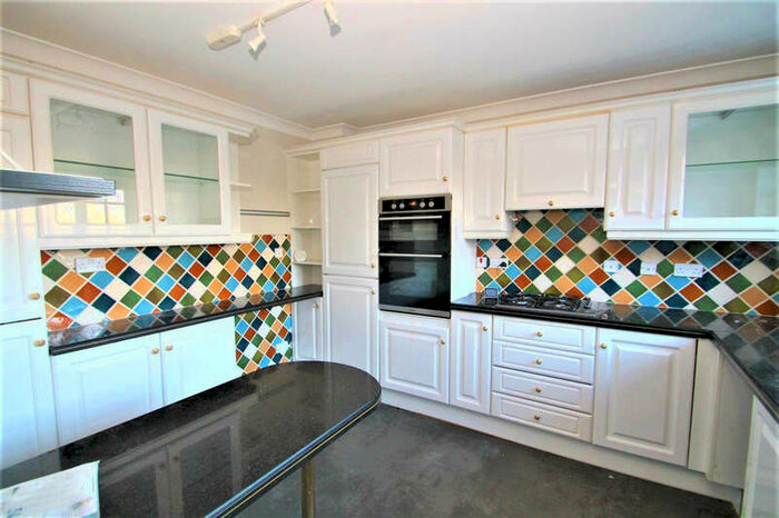 4 Bedroom Terraced House To Rent In Yew Walk, Harrow On The Hill, HA1