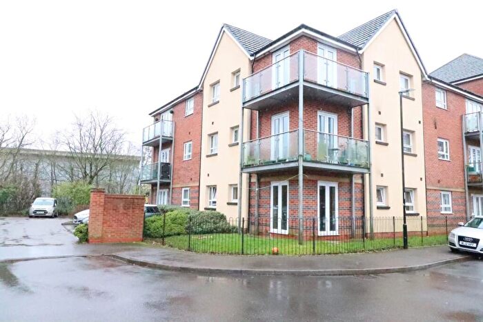 2 Bedroom Flat To Rent In Philmont Court, Coventry, CV4