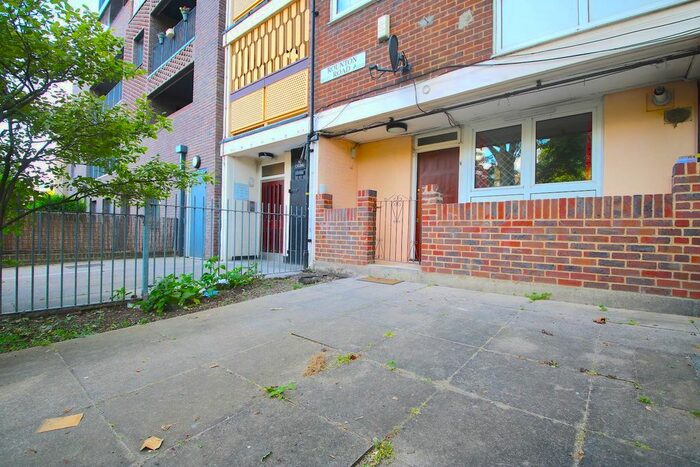 5 Bedroom Flat To Rent In Rounton Road, London, E3