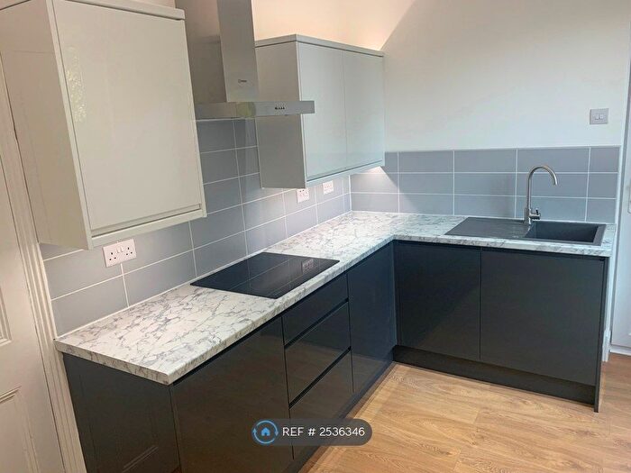 2 Bedroom Flat To Rent In Britannia Road North, Southsea, PO5