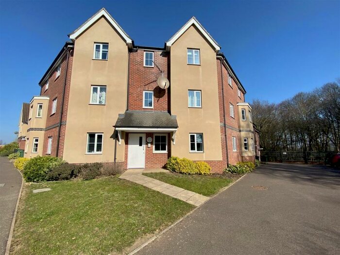2 Bedroom Flat To Rent In Dr Torrens Way, Norwich, NR5