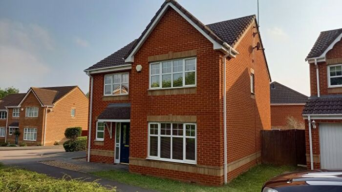 4 Bedroom Detached House To Rent In Crome Close, Wellingborough, NN8