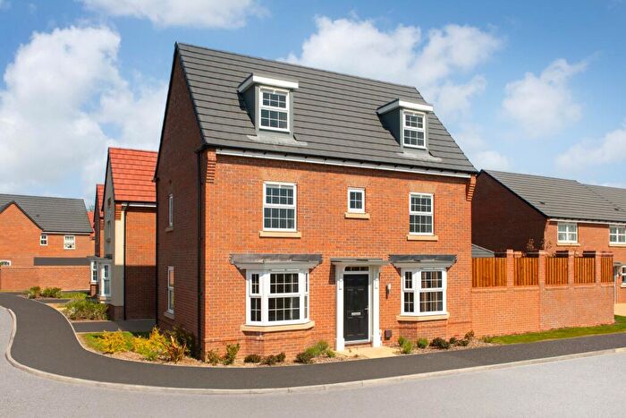 4 Bedroom Detached House For Sale In Northampton Road, Wellingborough, Northamptonshire, NN8