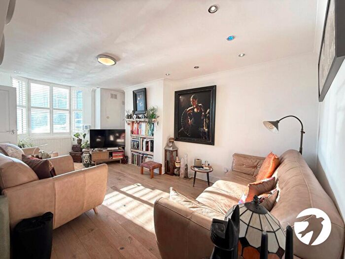 3 Bedroom Terraced House For Sale In Nightingale Grove, London, SE13