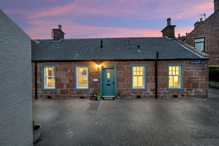 2 Bedroom Cottage For Sale In Kilnbank Lane, DD8