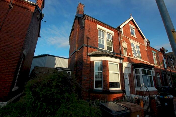 1 Bedroom Terraced House To Rent In Crowthorn Road, Ashton-Under-Lyne, OL7