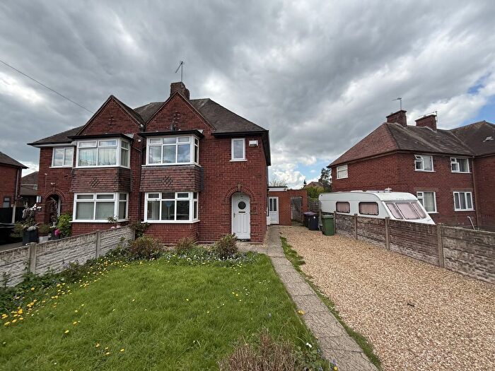 3 Bedroom Semi Detached House To Rent In Parkdale, Hadley, Telford, TF1