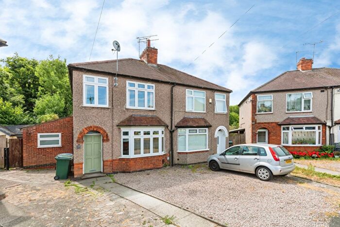 3 Bedroom Semi Detached House For Sale In Burnsall Grove, Coventry, West Midlands, CV5