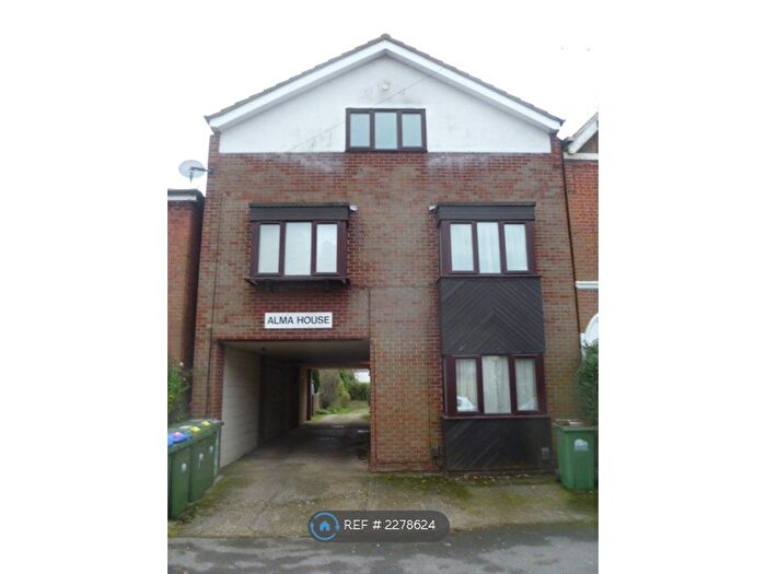Studio To Rent In Alma House, Southampton, SO14