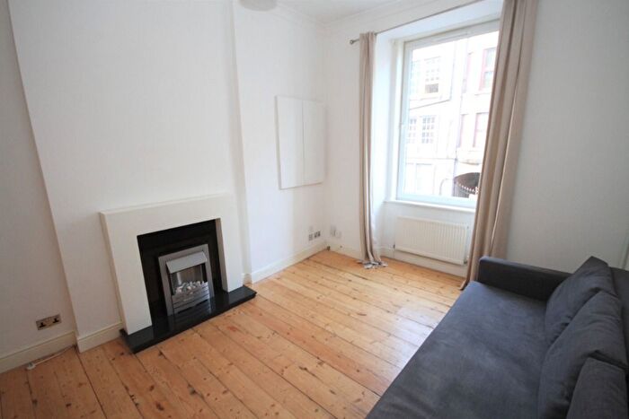 1 Bedroom Flat To Rent In Bothwell Street, Easter Road, Edinburgh, EH7
